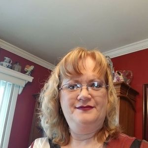 Meet your Posher, Paula